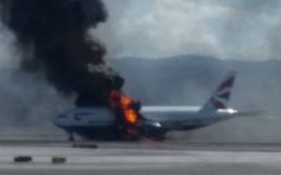 British Airways-Maschine fängt Feuer