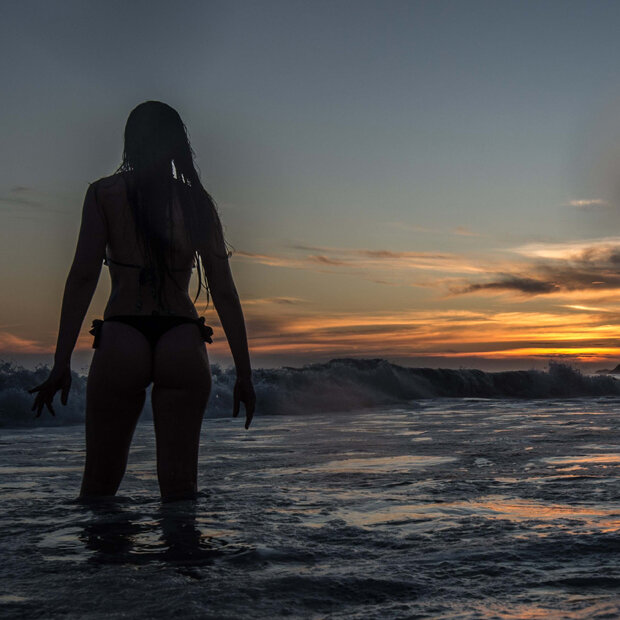 So schön kann der Sonnenuntergang am legendären Strand von Ipanema (Brasilien) sein